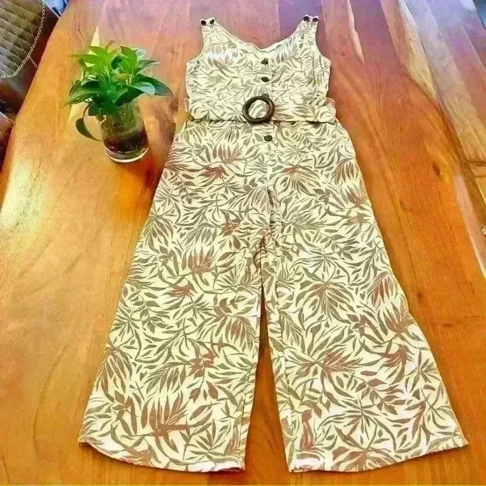 Monteau Los  Angeles Boho Tropical Pattern Sleeveless V Neck Wide Leg Romper